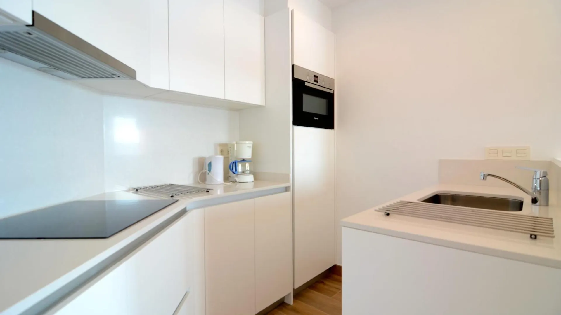 Passeig Del Mar - Apartamentos Primera Linea L' Escala 0*,