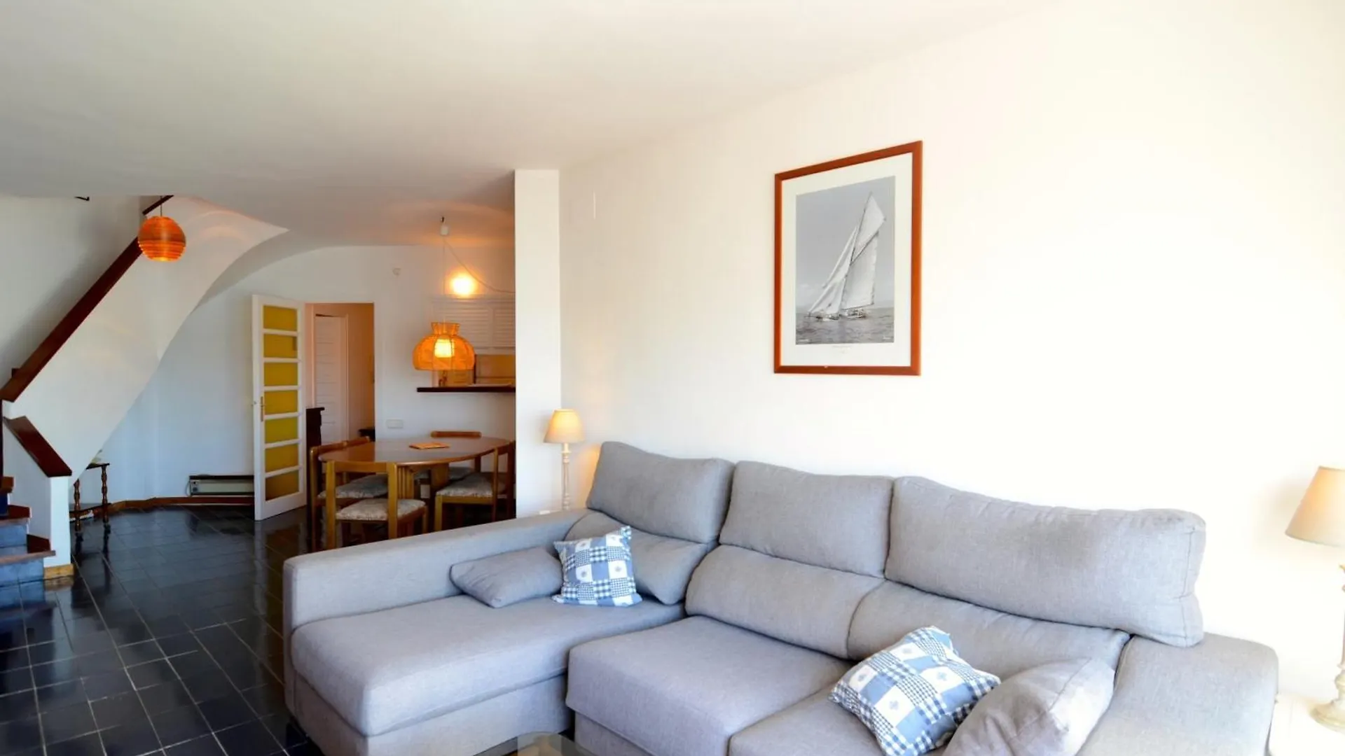 Passeig Del Mar - Apartamentos Primera Linea L' Escala