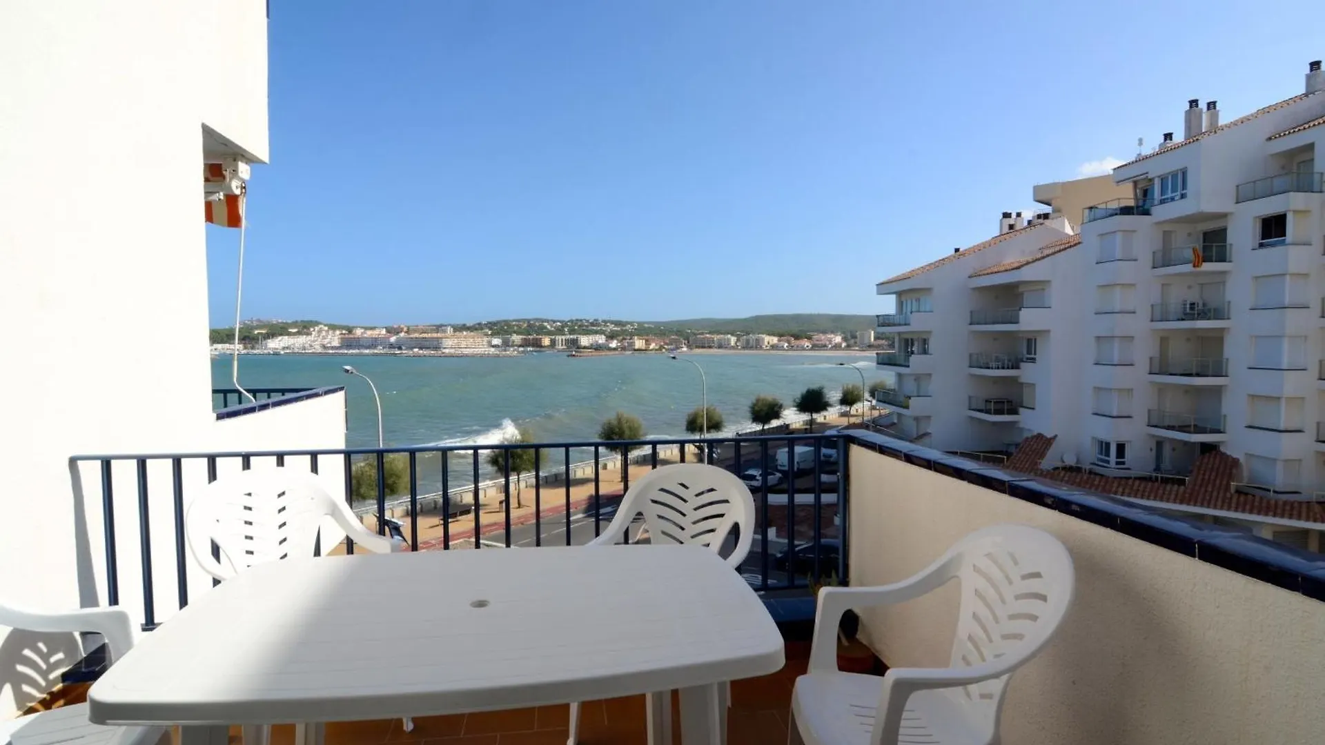 Passeig Del Mar - Apartamentos Primera Linea L' Escala
